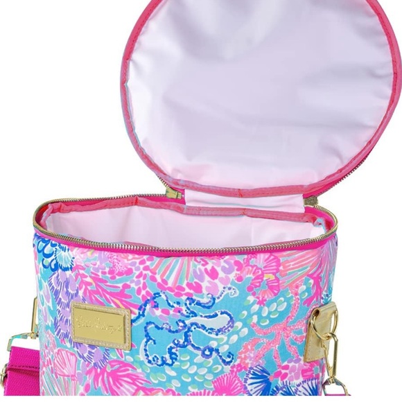 Lilly Pulitzer Insulated Soft Beach Cooler with Adjustable/Removable Strap - Picture 2 of 5